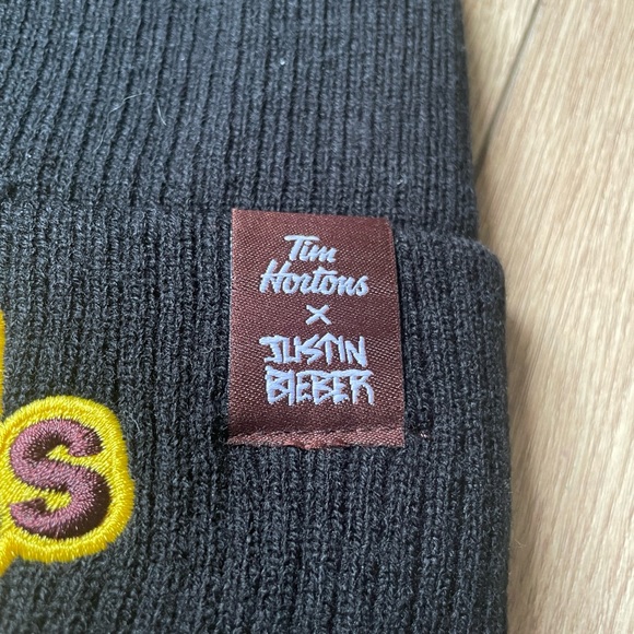 Timbiebs toque - Picture 3 of 5